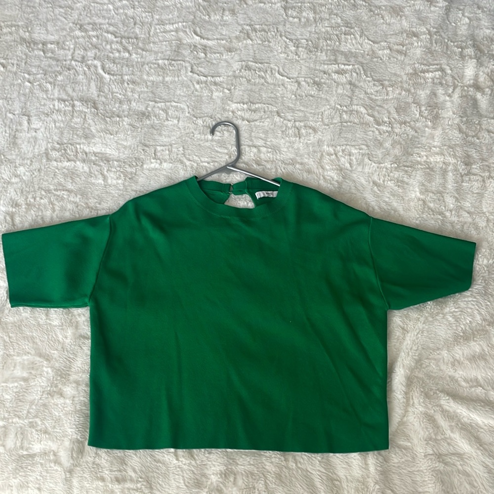 NWOT Mango cropped shirt